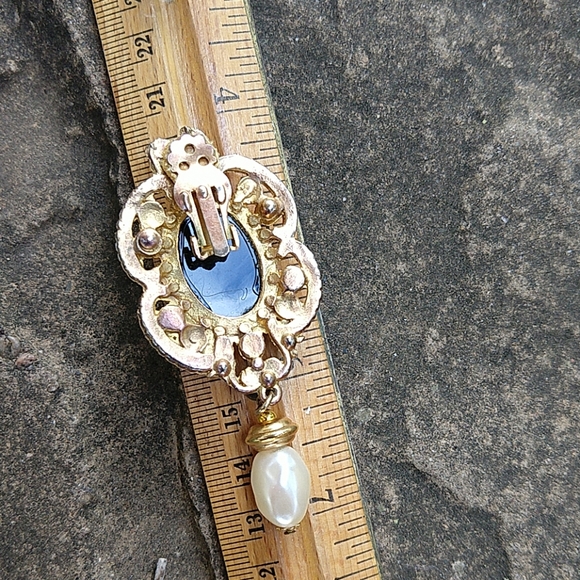 Vintage doorknocker clip on earrings - Picture 7 of 8